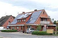 نمونه‌ای از خانه‌های خورشیدی