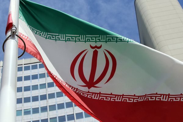 کشور در حال توسعه ایران- نیروگاه خورشیدی